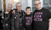 El síndrome de down no ha evitado que esta banda punk tenga éxito (VIDEO)