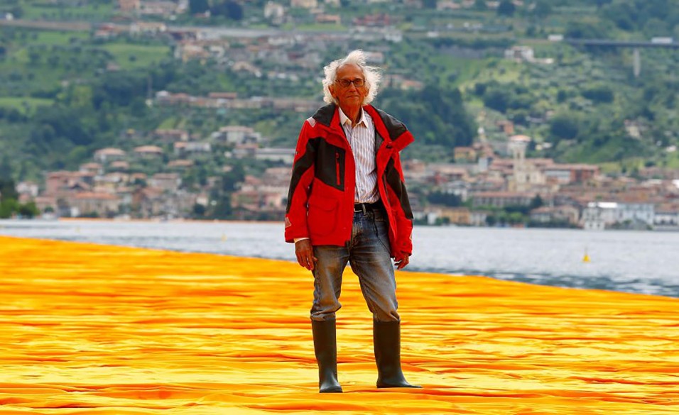 Christo-caminando-sobre-las-aguas-11