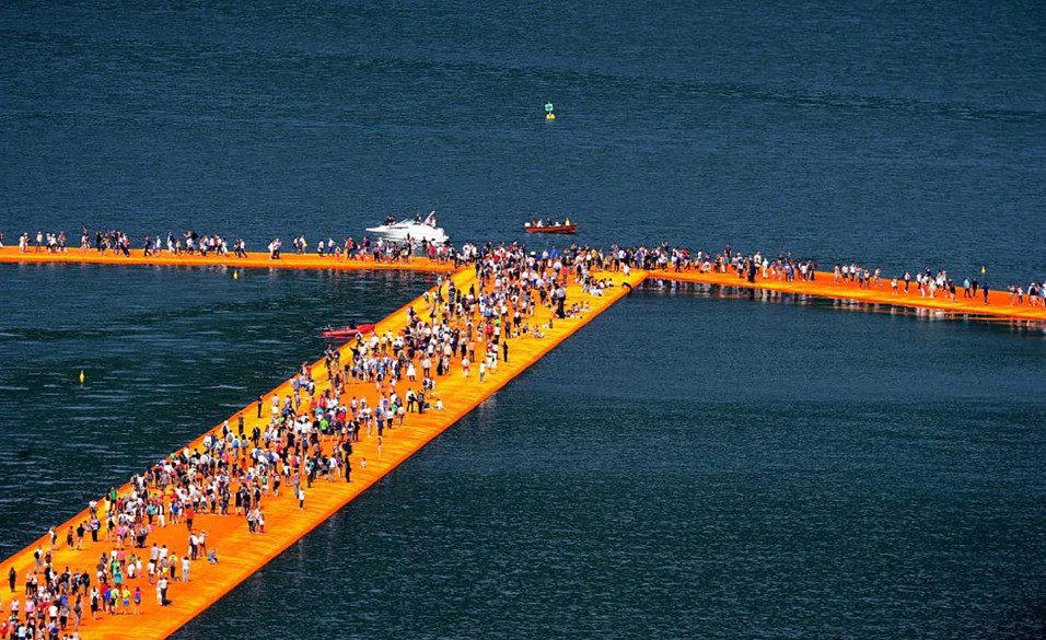 Christo-caminando-sobre-las-aguas-19