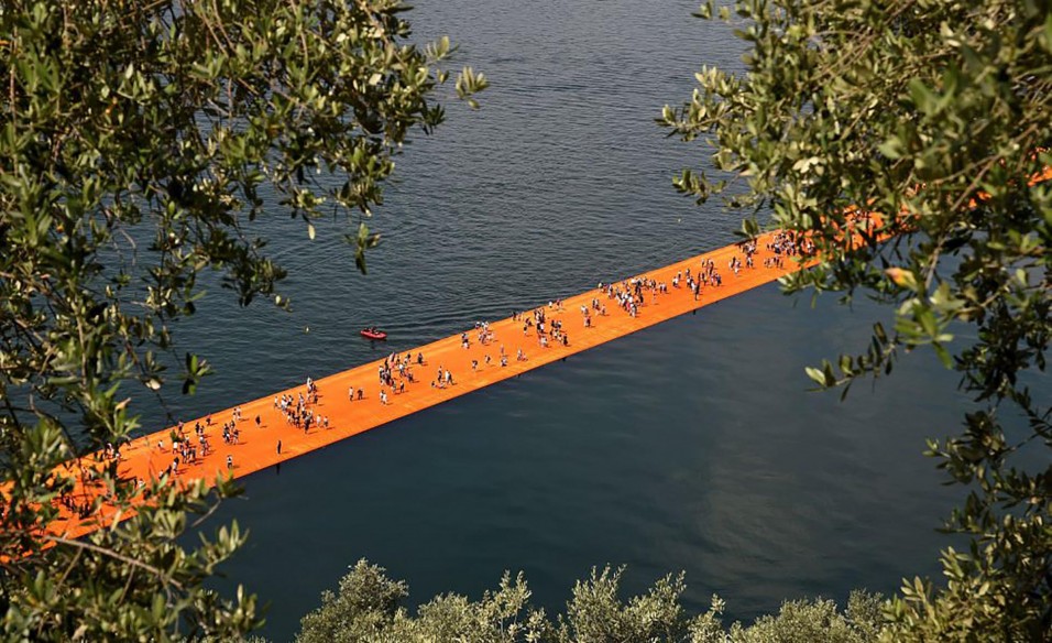 Christo-caminando-sobre-las-aguas-5