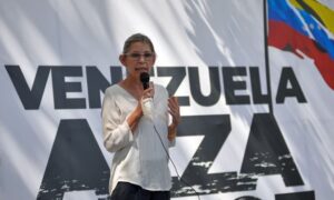 Diputada Lozano: “La educación en Venezuela está bajo ataque permanente del régimen de Maduro”