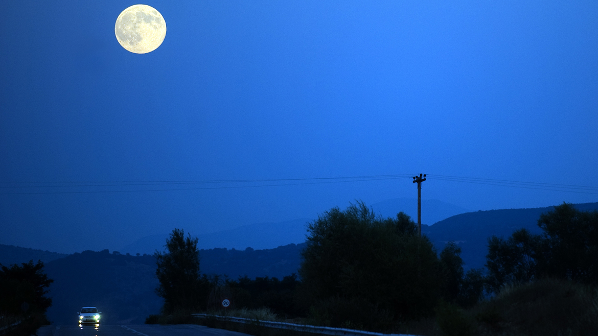 MACEDONIA-SUPERMOON-FEATURE