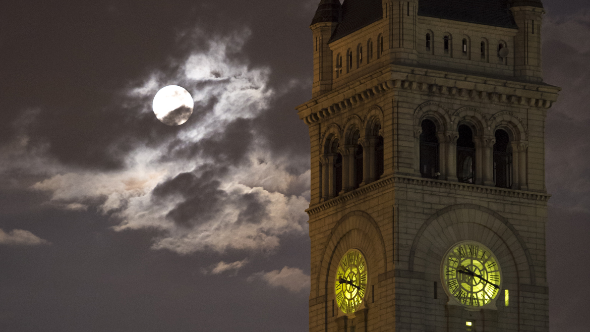 US-ASTRONOMY-SUPER MOON