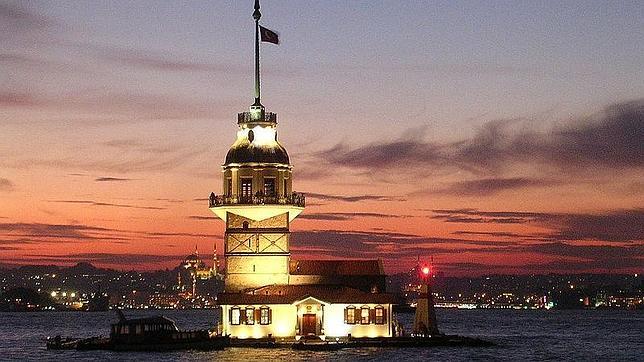 Maiden_tower--644x362