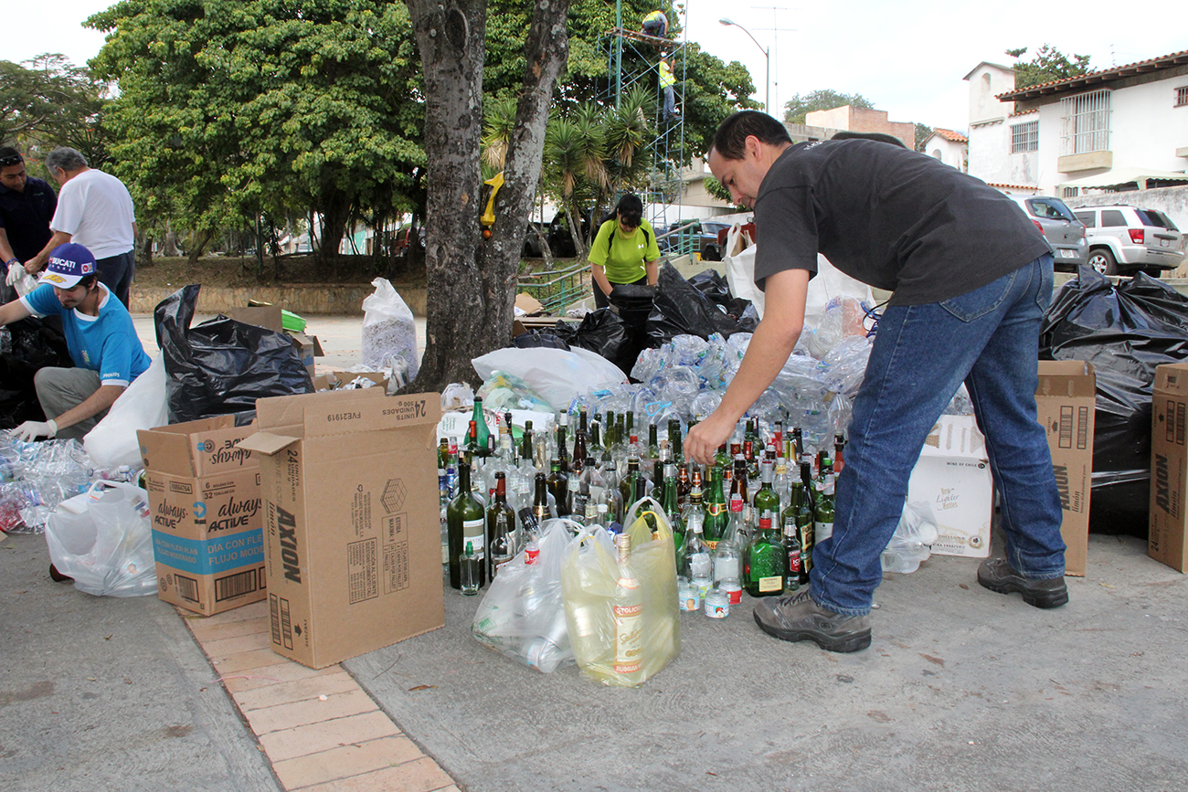 BARUTA RECICLA ENERO 2014 CUMBRES DE CURUMO 001