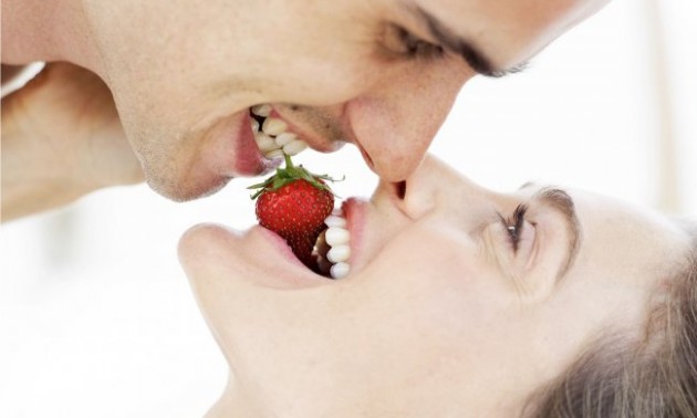 Divertidos juegos de BESOS para disfrutar en pareja - Confirmado Divertidos juegos de BESOS para disfrutar en pareja - Confirmado