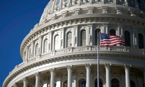 Cámara de Estados Unidos aprueba resolución de última hora para impedir el cierre del gobierno