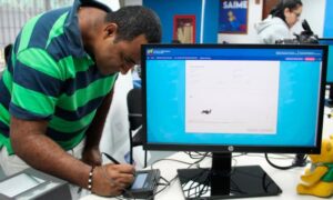 100 oficinas del Saime están habilitadas para cedulación por referéndum