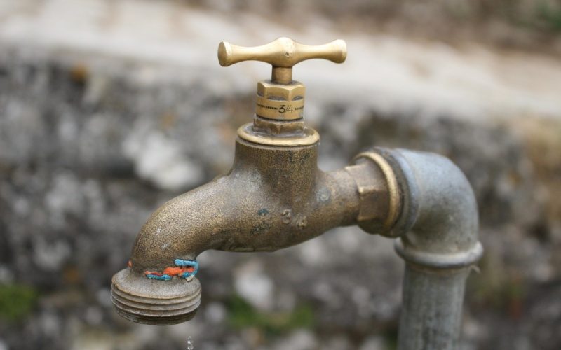 Afinan estrategia para atender fallas en el servicio de agua en Caracas