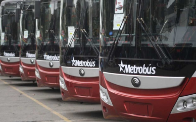 Esperan habilitar 300 unidades de Metrobús en Caracas