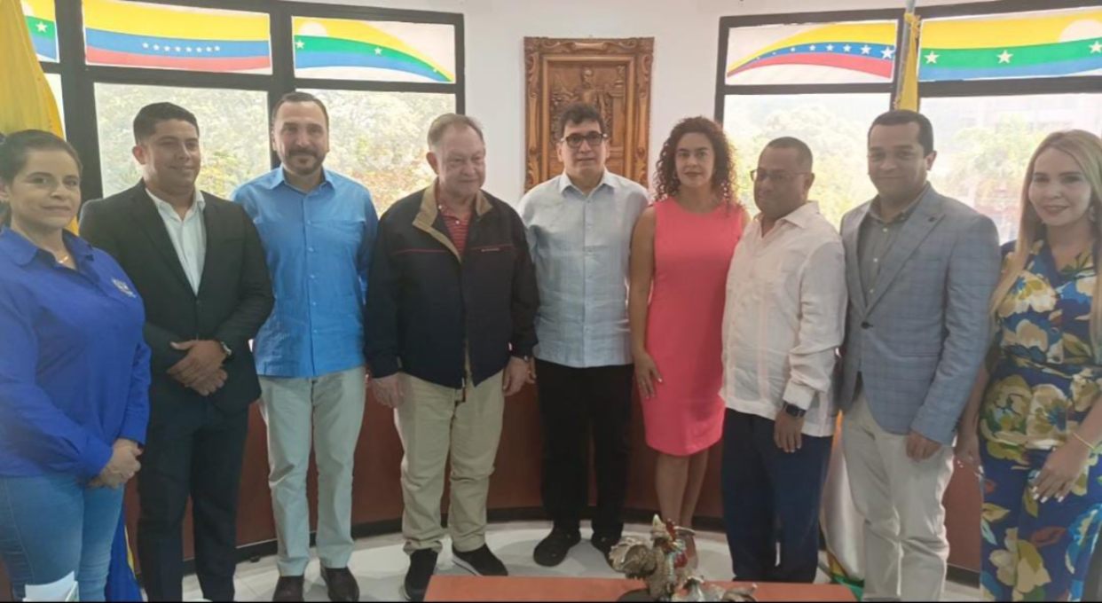 Embajador de Colombia visita Margarita para impulsar turismo binacional