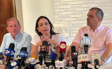 “Edmundo será quien decida quién será su vicepresidente”, dice María Corina Machado