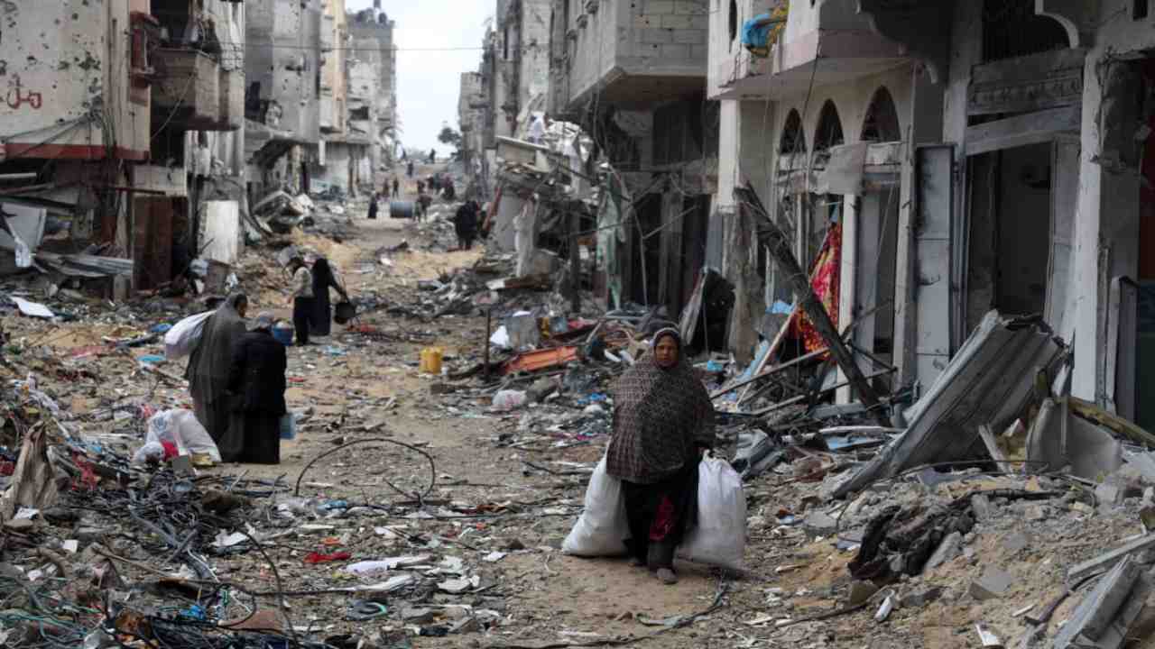 La UE, atenta a posibles violaciones de ley humanitaria internacional por Israel en Gaza