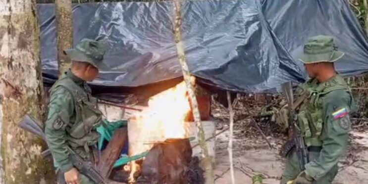 Fanb desmantela campamento de minería ilegal en Amazonas