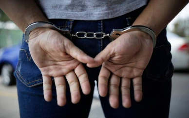 Joven es detenido en Mérida por abusar sexualmente de su tía