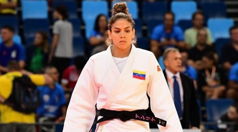 Judocas Anriquelis Barrios y Amarantha Urdaneta mostrarán sus destrezas en Kazajistán