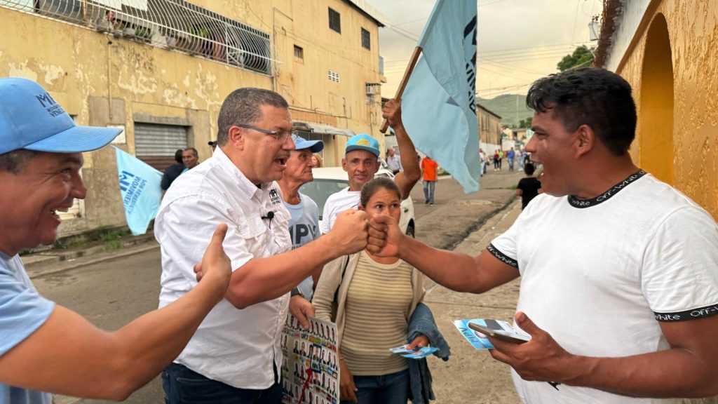 Simón Calzadilla: La inhabilitación de alcaldes busca promover la abstención