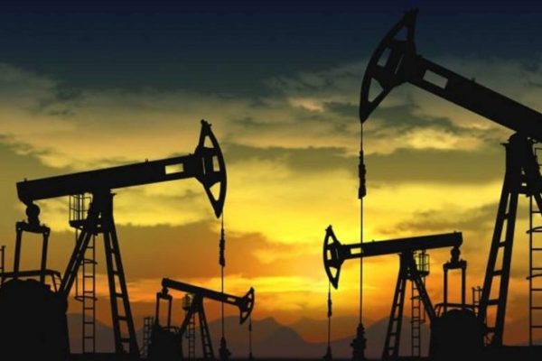 El petróleo de Texas cierra mayo con una caída de 1,18%