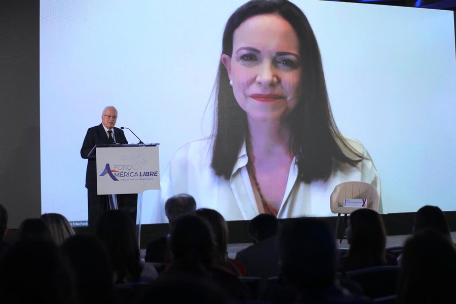 María Corina Machado recibe el Premio ODCA a los derechos humanos