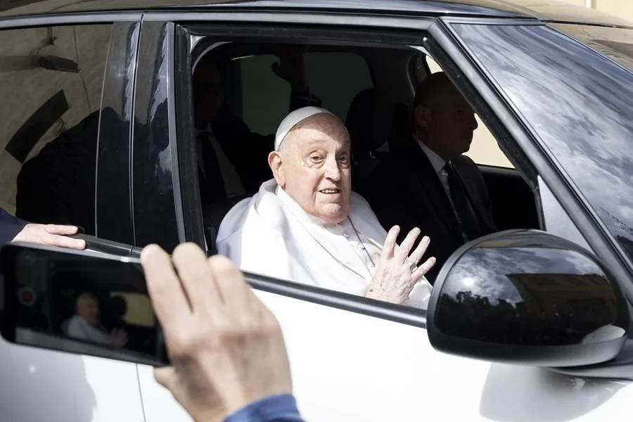 El papa Francisco quiere estar presente en la bendición Urbi et Orbi, aunque dependerá de su salud